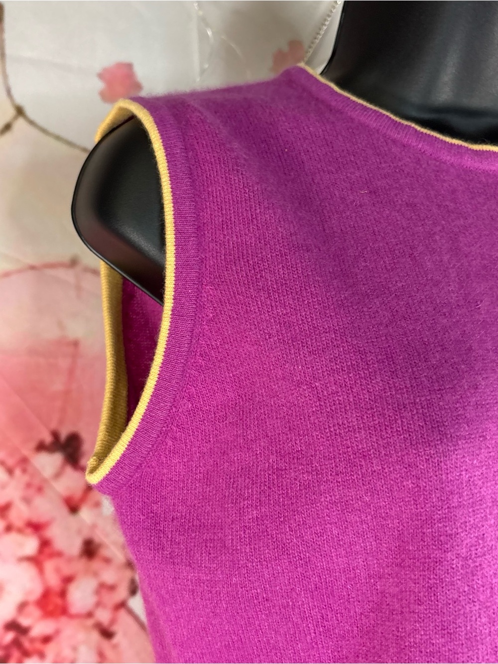 Portolano Purple Tank with Yellow Trim Sz L (cashmere) - Picture 8 of 8